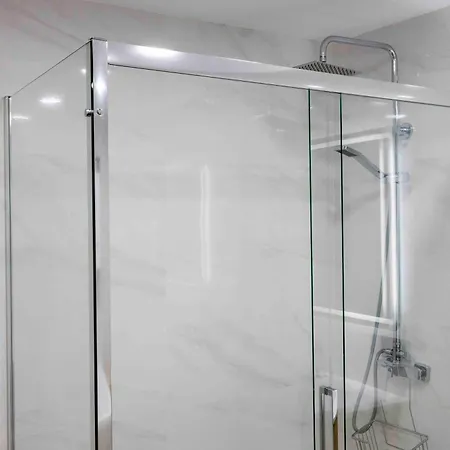 Mira San Basilio Apartment