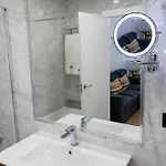 Mira San Basilio Apartament