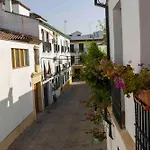 Mira San Basilio Apartament