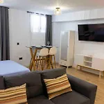 Apartament Mira San Basilio *