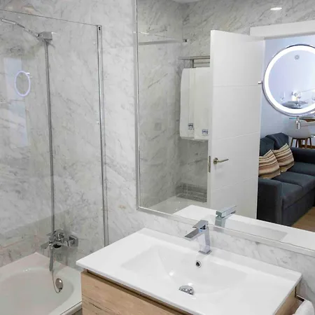 Mira San Basilio Apartman *