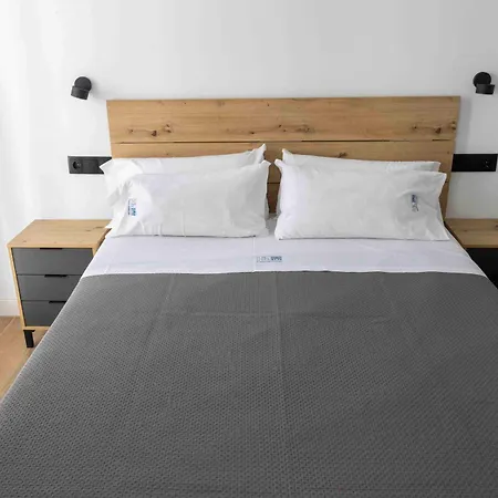 Mira San Basilio Апартаменти *