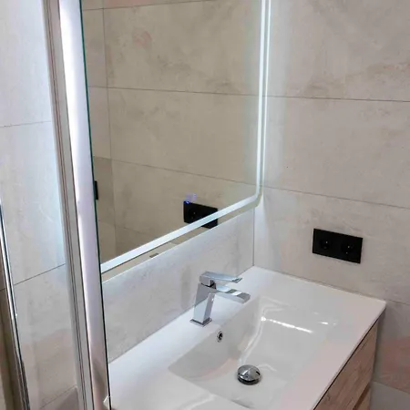 Апартаменти Mira San Basilio