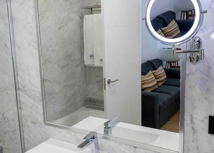 Mira San Basilio Apartment